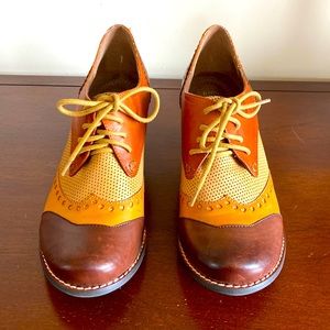 Spring step oxfords!